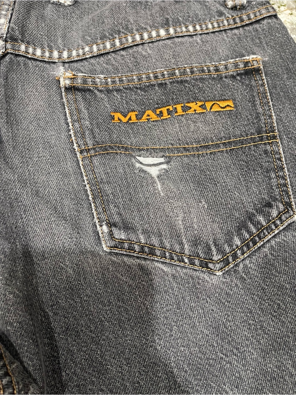 Vintage Matix Men's Dark Gray Relaxed Denim Jeans with Yellow Logo